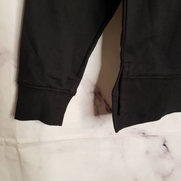 FIFTH SUN Wine Christmas Graphic Black Pullover Sweater XS - Picture 5 of 7